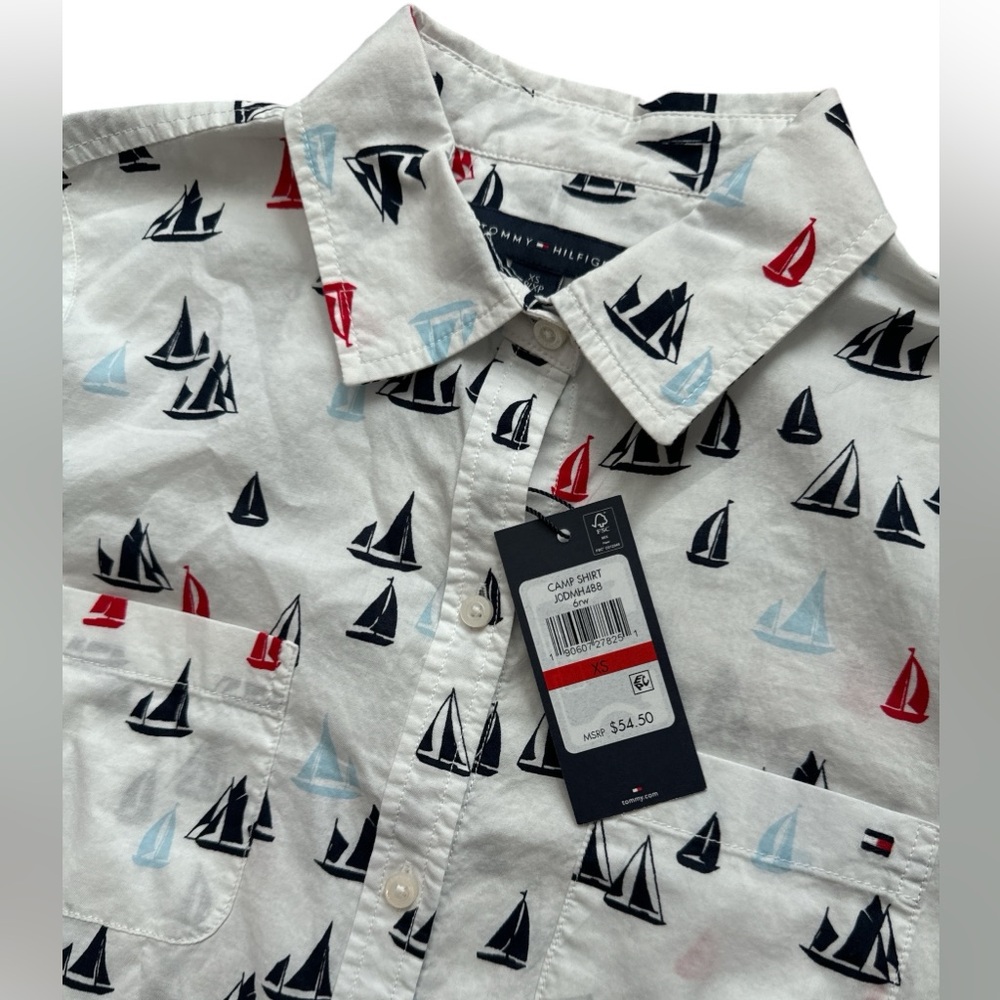 Tommy Hilfiger Women’s XS Sail Boat Short Sleeve Button Up Shirt NWTS Camp Shirt